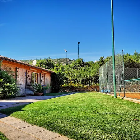 Geovillage Sport & Wellness 4* Όλμπια